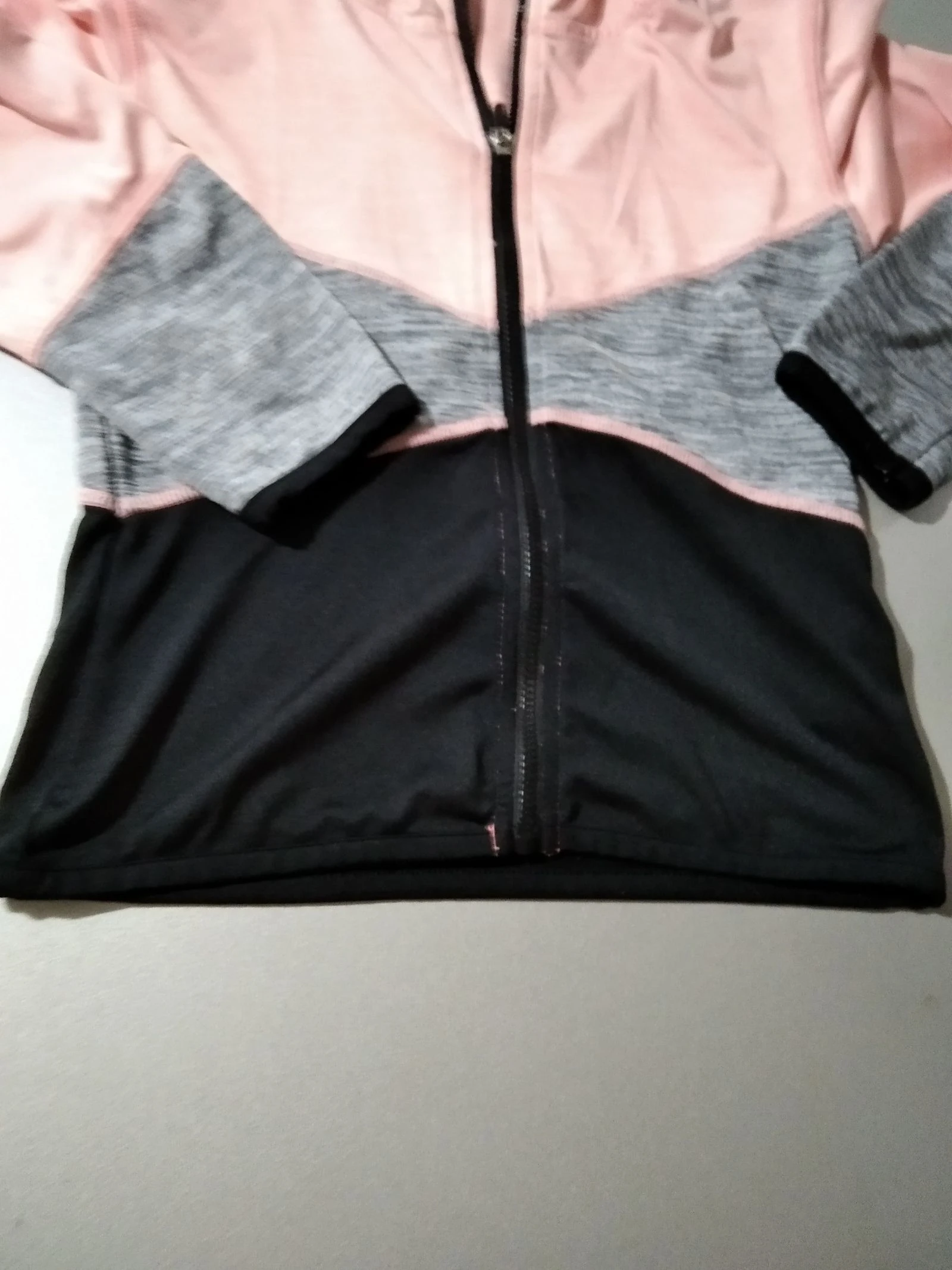 Chaqueta deportiva para niña – photo 3